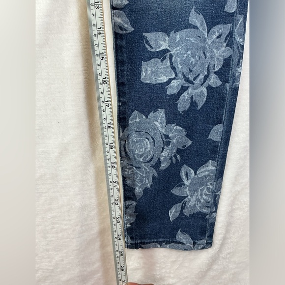 Juicy Couture Blue Floral Skinny Jeans - Picture 8 of 8